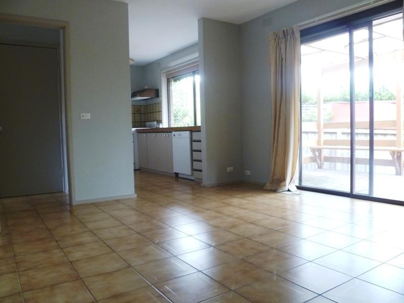 7 Runnymede Street, Doncaster East VIC 3109