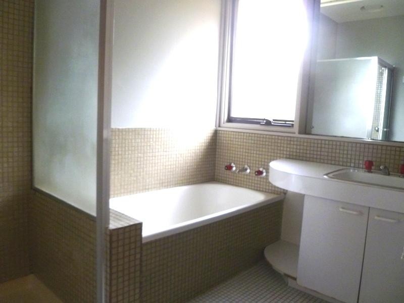 7 Runnymede Street, Doncaster East VIC 3109