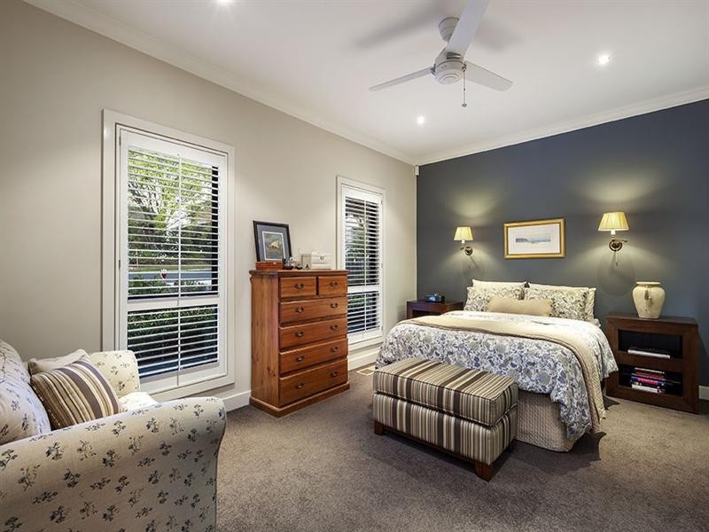 29 Dumossa Avenue, Bulleen VIC 3105