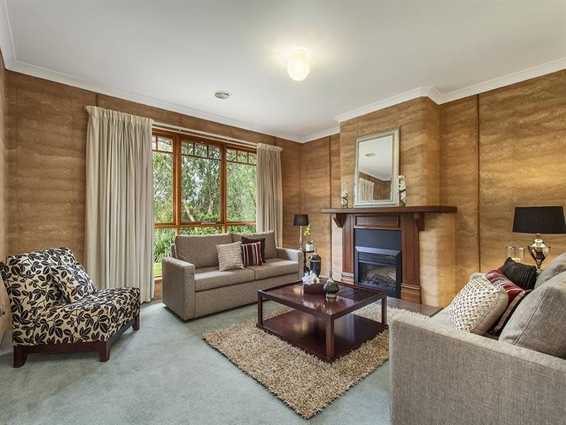 86-88 Parsons Road, Eltham VIC 3095