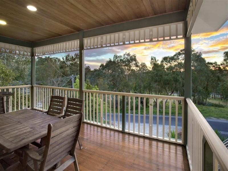 26 Dale Avenue, Eltham North VIC 3095