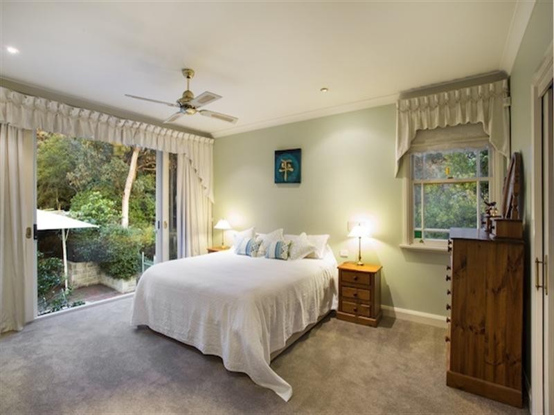 26 Dale Avenue, Eltham North VIC 3095