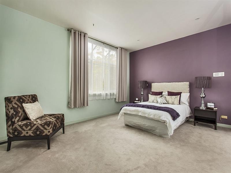 12 Robertswood Close, Doncaster East VIC 3109