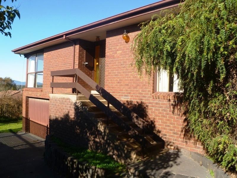 22 Capricorn Avenue, Doncaster East VIC 3109