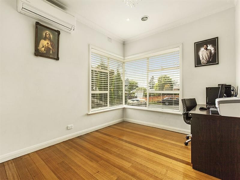 1 Rose Avenue, Bulleen VIC 3105