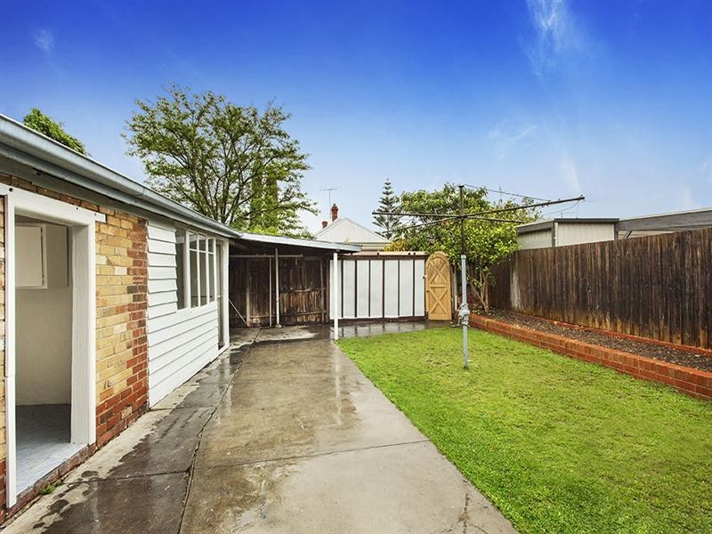 150 Beaconsfield Parade, Northcote VIC 3070