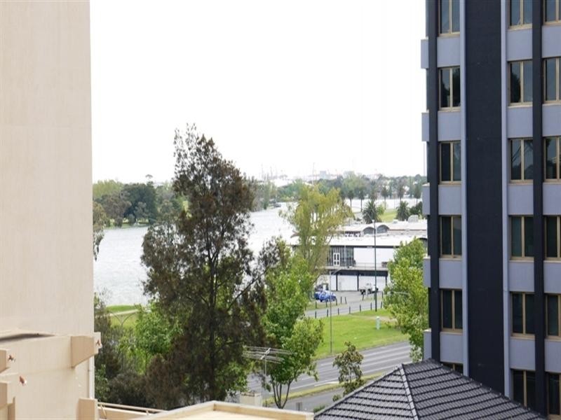 514/74 Queens Road, Melbourne VIC 3004