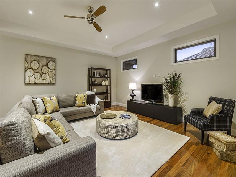 33 Robert Street, Bulleen VIC 3105