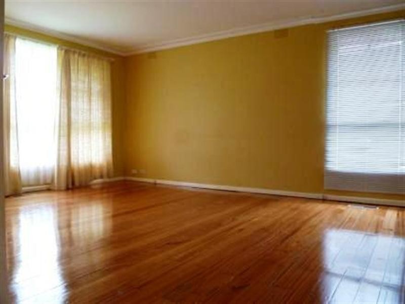 5 Clauscen Street, Templestowe Lower VIC 3107