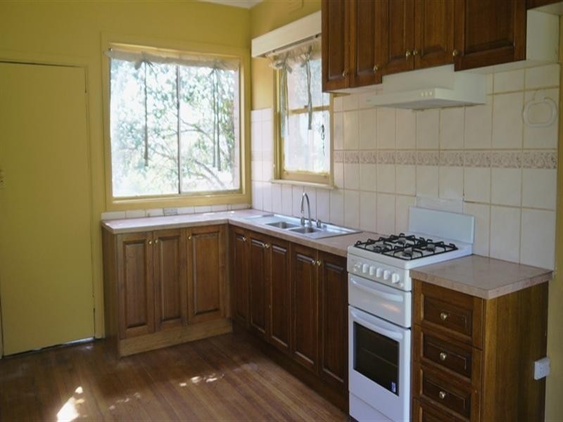 3 Kathleen Grove, Bulleen VIC 3105