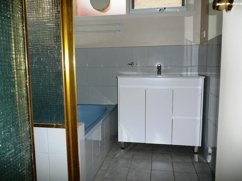 17 Gilmore Road, Doncaster VIC 3108