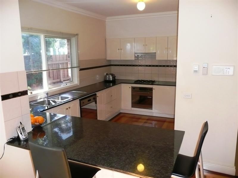 2 Colonsay Street, Templestowe VIC 3106