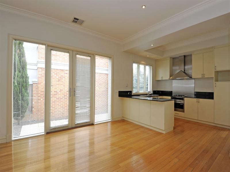 3/33 Serpells Road, Templestowe VIC 3106