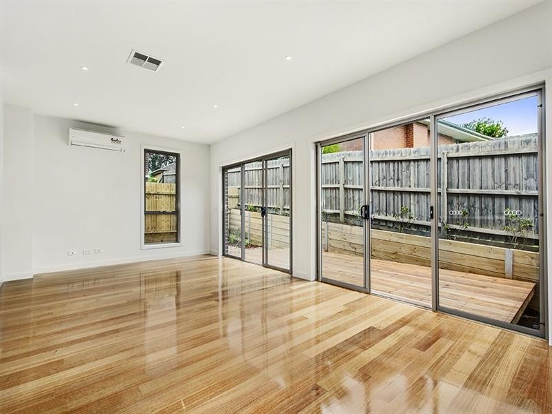 3/12 Morinda Crescent, Doncaster East VIC 3109