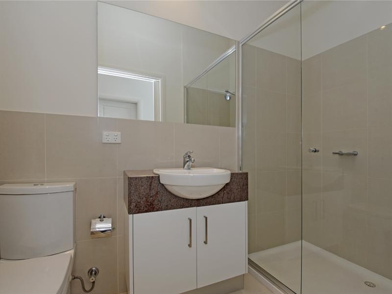 21a Grevillea Road, Doncaster East VIC 3109