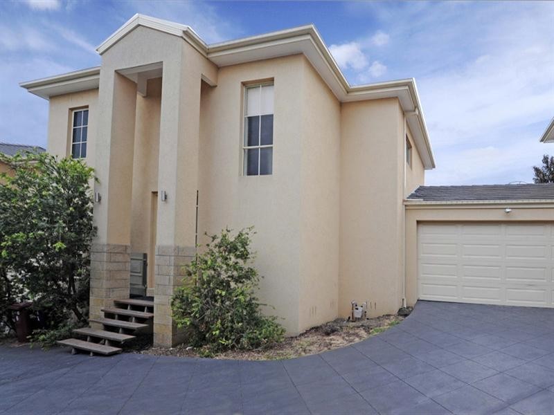 2/24 Parker Street, Templestowe VIC 3106