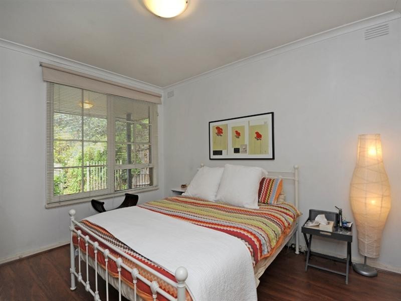 1/51 Rochester Road, Canterbury VIC 3126