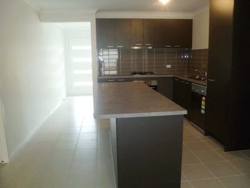 34 Evans Drive, Croydon VIC 3136