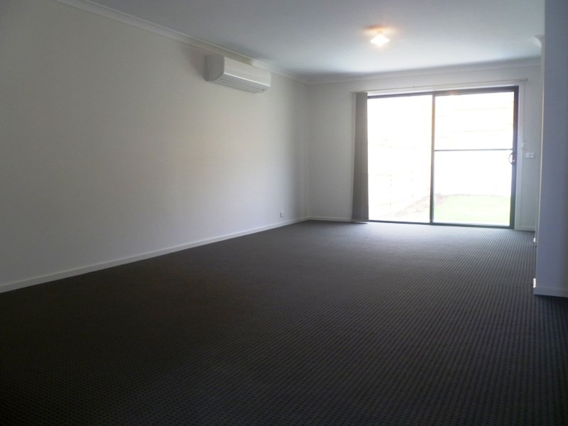 34 Evans Drive, Croydon VIC 3136