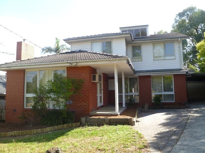 16 The Glen, Donvale VIC 3111