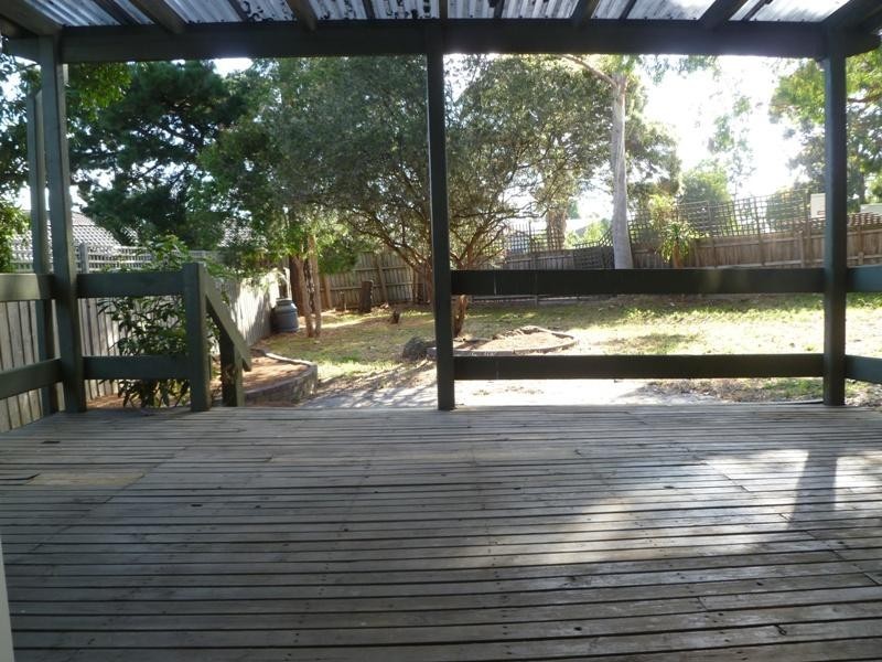 16 The Glen, Donvale VIC 3111