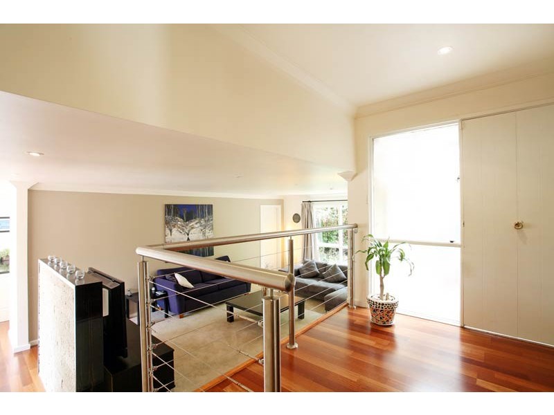 8 Dillwynia Avenue, Templestowe Lower VIC 3107