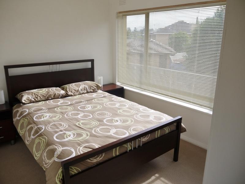 5/2 Kandanga Grove, Bulleen VIC 3105