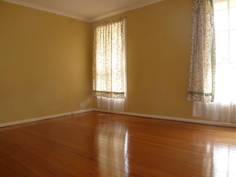 5 Clauscen Street, Templestowe Lower VIC 3107