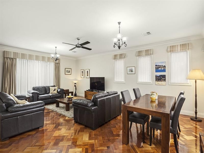 1/18 Talford Street, Doncaster East VIC 3109