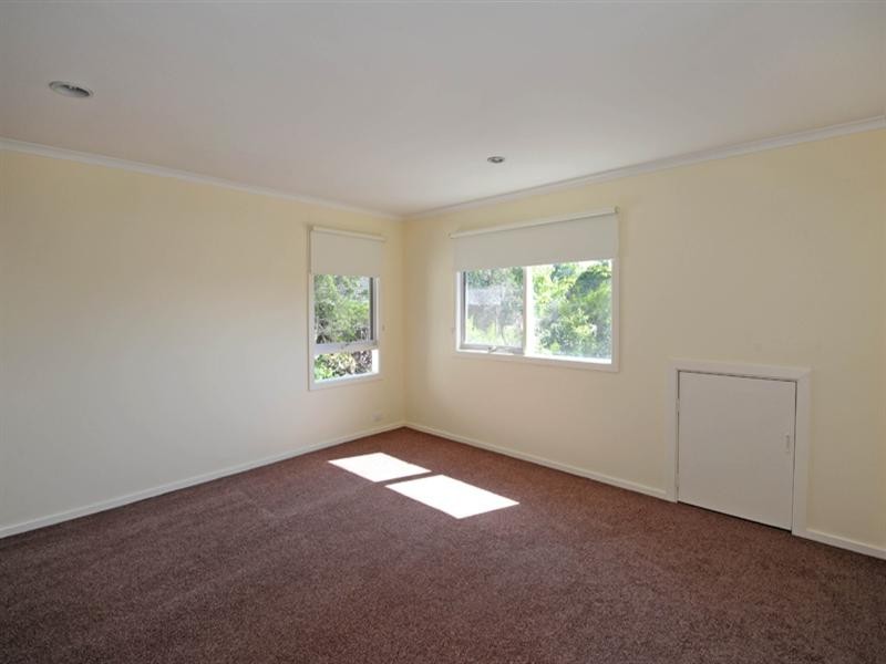 16 The Glen, Donvale VIC 3111