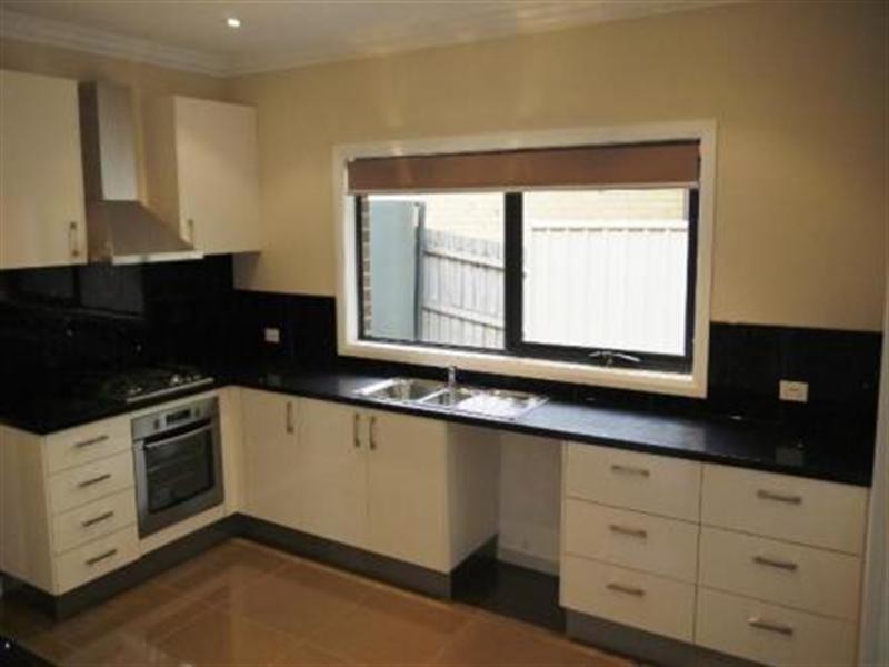 33A Blackburn Road, Doncaster East VIC 3109