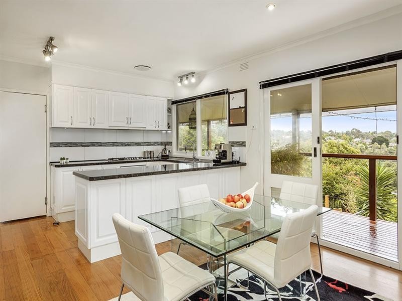 1 Lara Court, Doncaster VIC 3108