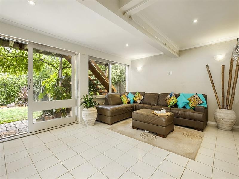 1 Lara Court, Doncaster VIC 3108