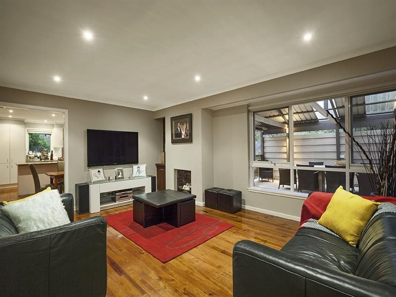 17 Heath Street, Templestowe Lower VIC 3107