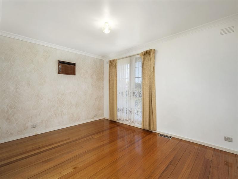 4 Thomas Street, Doncaster East VIC 3109