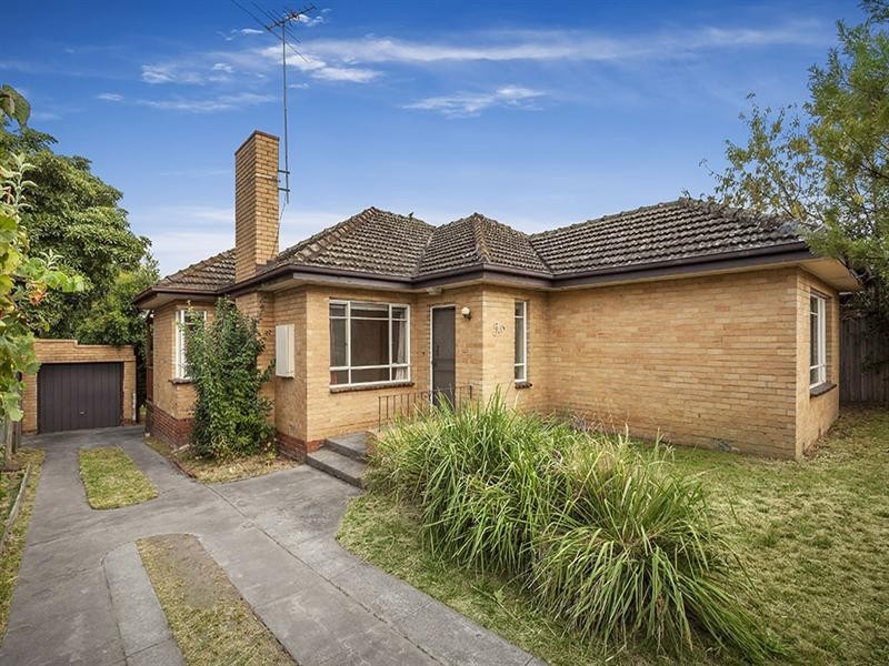 5 Drummond Street, Chadstone VIC 3148