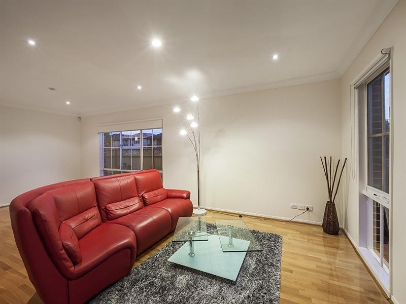 2 Garden Drive, Braybrook VIC 3019