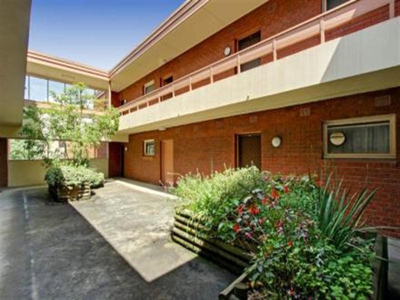 4/1146 Whitehorse Road, Box Hill VIC 3128