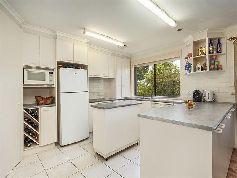 10 Bryson Court, Bundoora VIC 3083