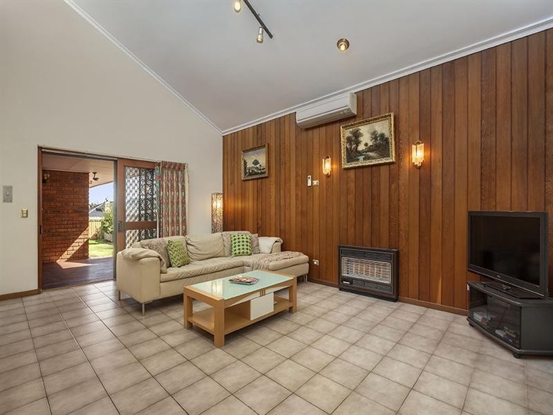 35 Dorking Road, Box Hill VIC 3128