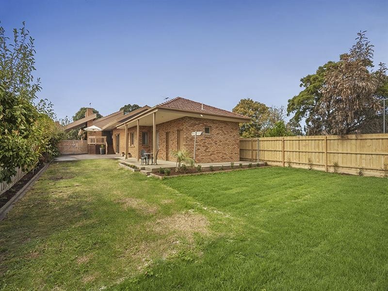 35 Dorking Road, Box Hill VIC 3128
