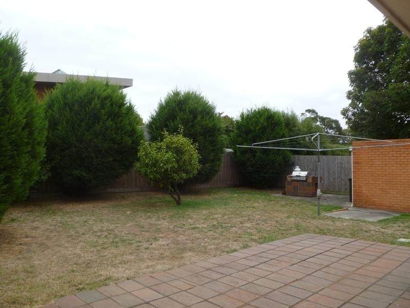 27 Muir Street, Mount Waverley VIC 3149