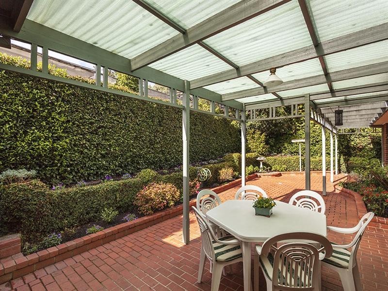 6 Shakespeare Drive, Templestowe VIC 3106