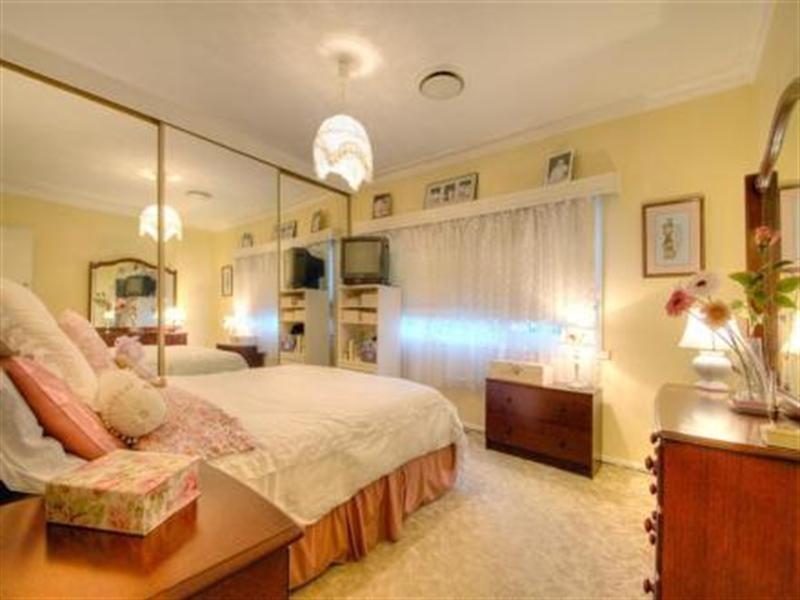 2 Marian Court, Blackburn VIC 3130