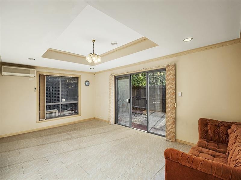 7 Moonstone Walk, Bundoora VIC 3083