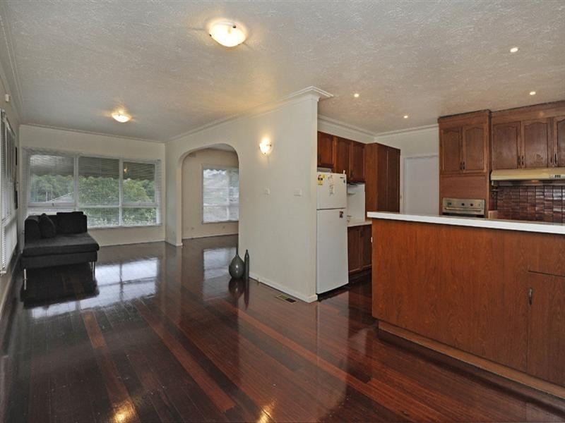 13 Earls Court, Balwyn North VIC 3104