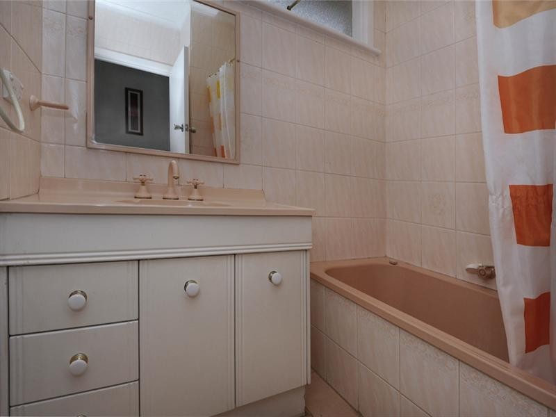 13 Earls Court, Balwyn North VIC 3104