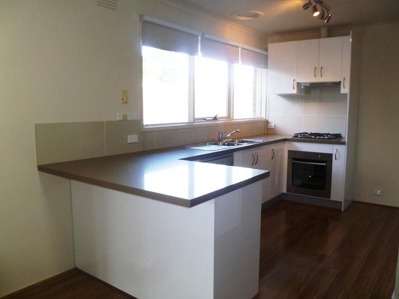 3/8 Rosa Street, Templestowe Lower VIC 3107