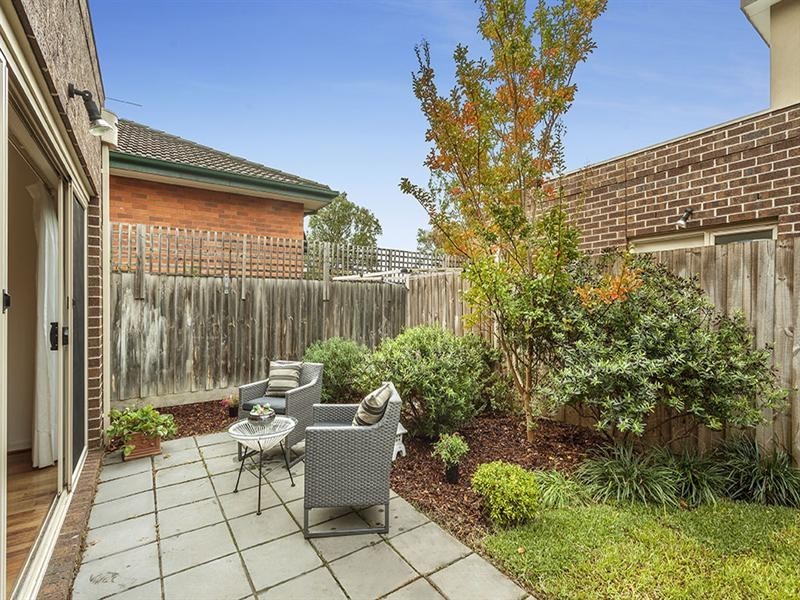 11 Montgomery Street, Doncaster East VIC 3109