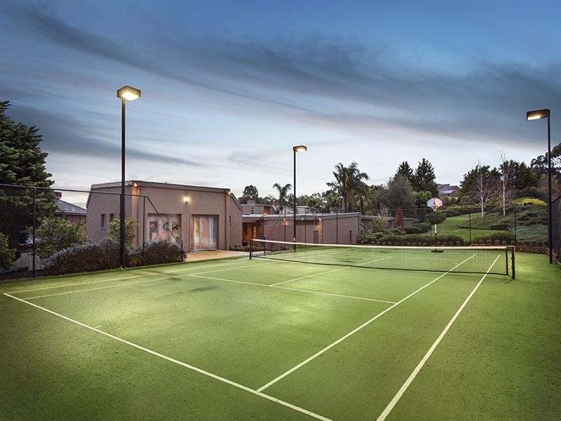 4 Winifred Court, Templestowe VIC 3106